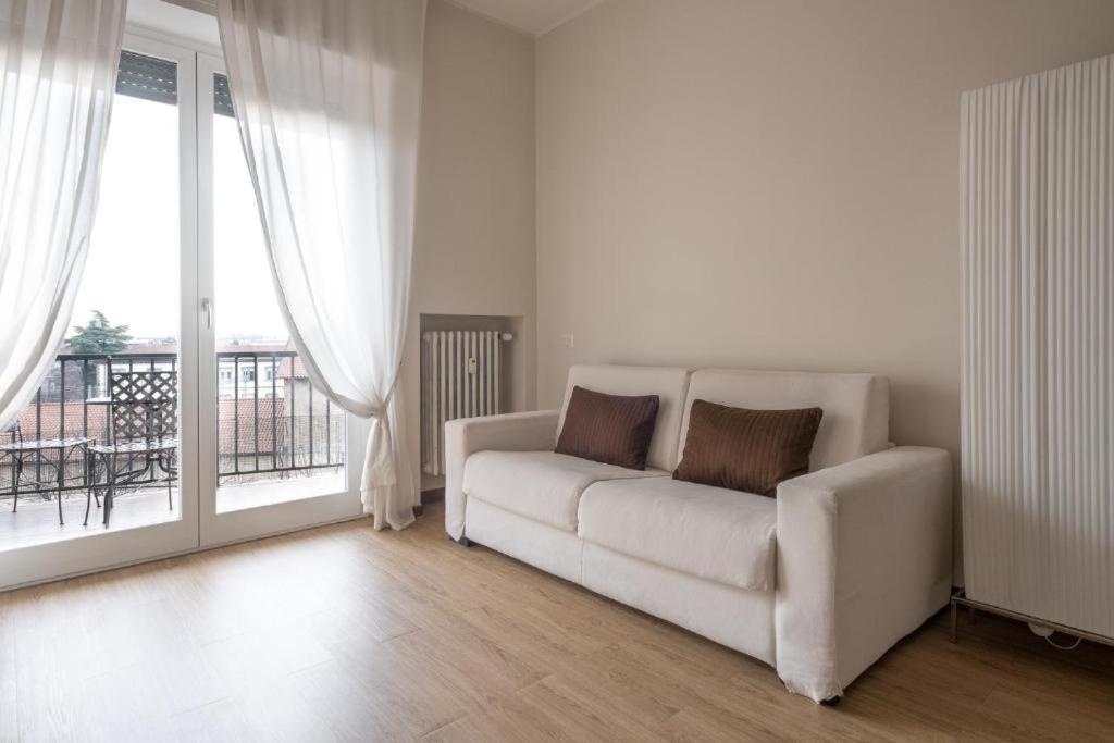 Cute And Cozy Apartment Train Station Μπέργκαμο Εξωτερικό φωτογραφία